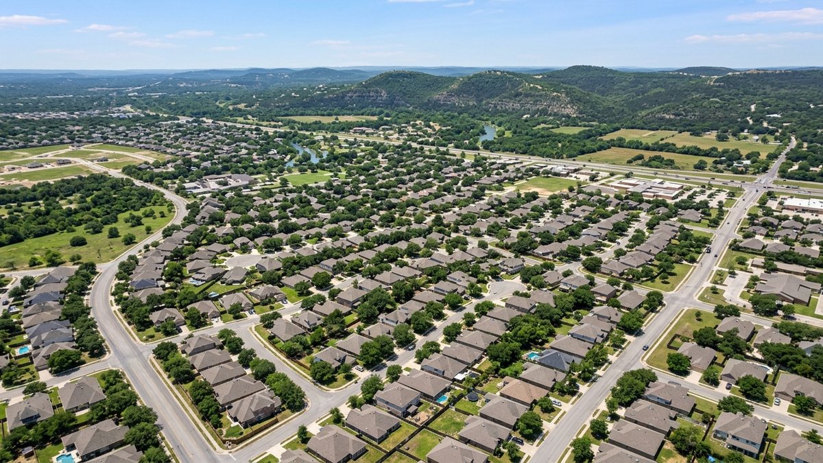 What New Braunfels Buyers Should Know Before Signing a Buyer Representation Agreement